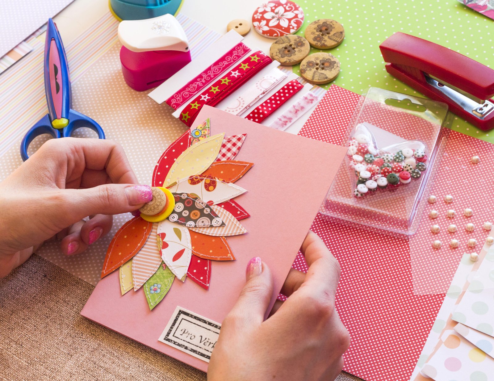 Making,A,Scrap,Booking,Birthday,Card/scrapbook,,Button,,Craft,,Adult,,Art